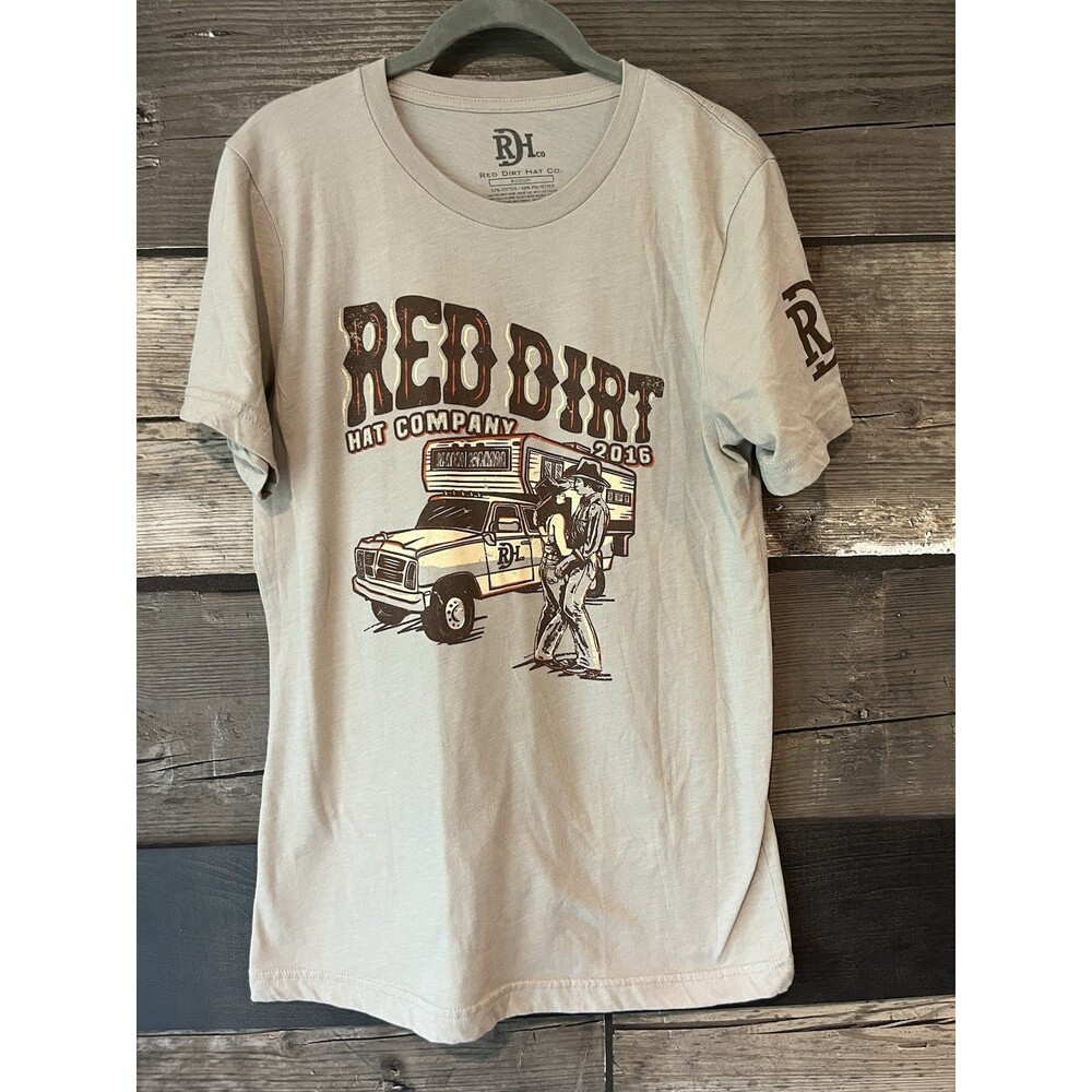 Red Dirt Hat Co XLarge Western Cowboy Truck Country Graphic Tee Vintage Image